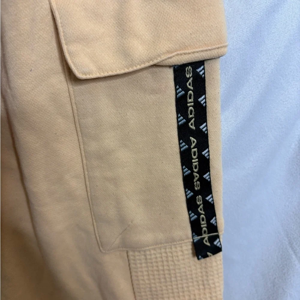 adidas Men's Waffle Cargo Jogger Pants Size Small